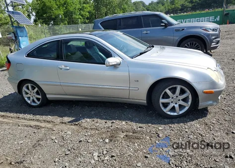 2004 Mercedes-Benz C 230K Sport Coupe из США, поврежденный, VIN WDBRN40J94A548568